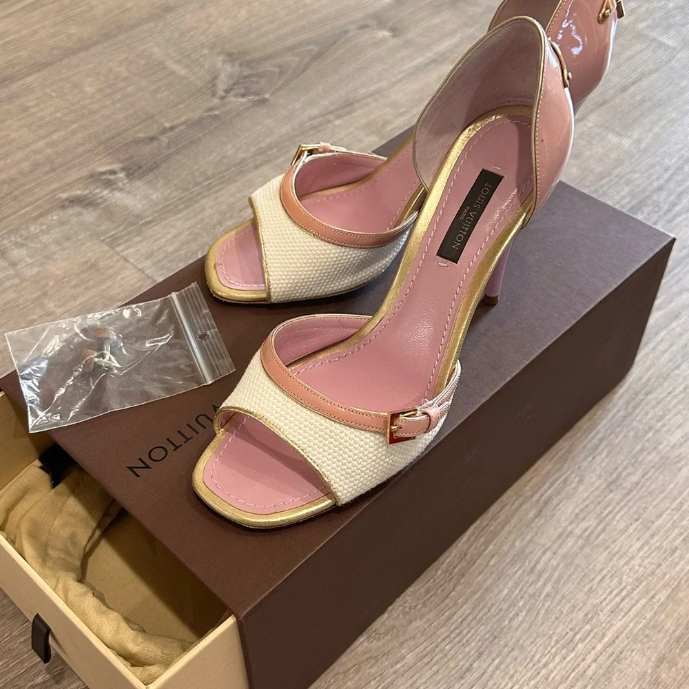 Louis Vuitton White/Lilac Sandal Heels - Picture 2 of 11